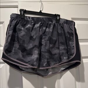 Nike Gray and Black Athletic Shorts Moisture-Wicking Performance